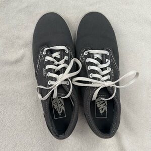 Grey Vans “Authentic” Style (low top)